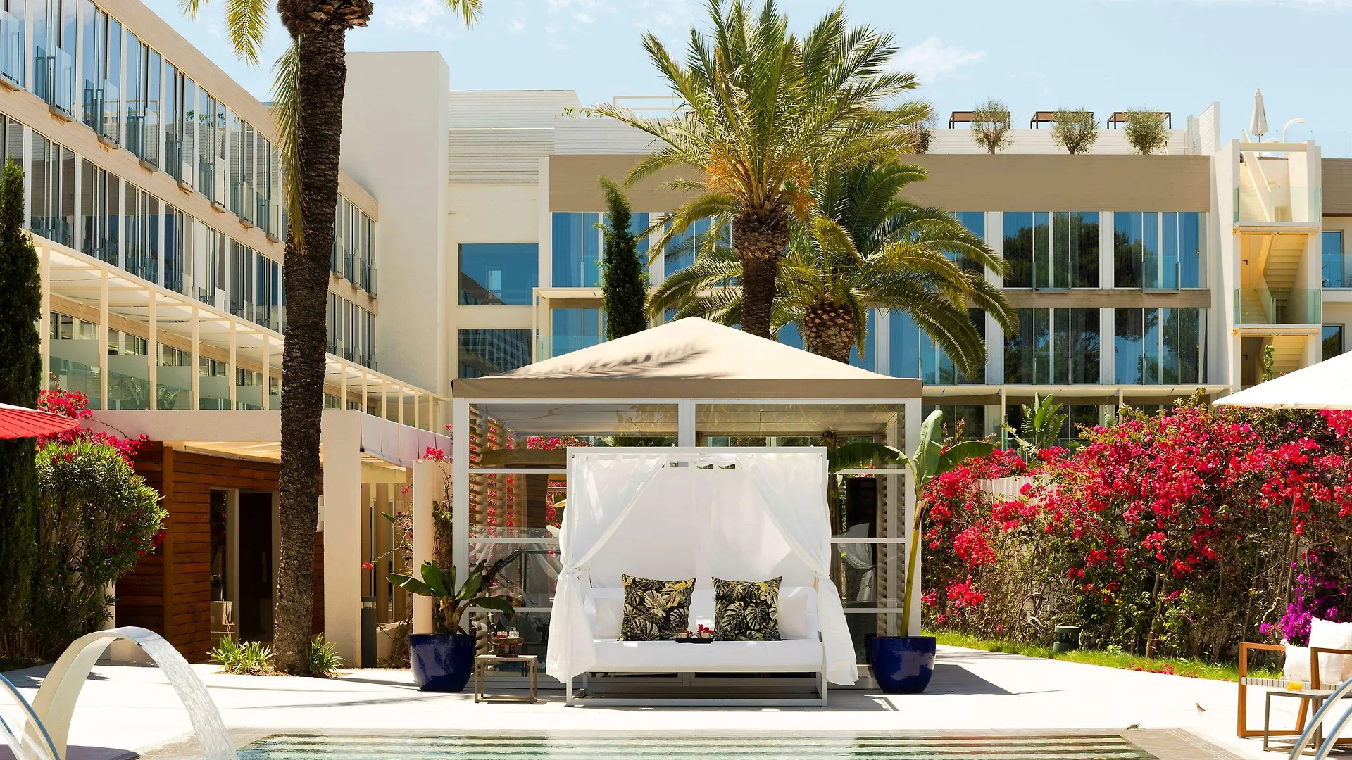 *****  Me Ibiza - The Leading Hotels Of The World Santa Eulària des Riu Spanyolország