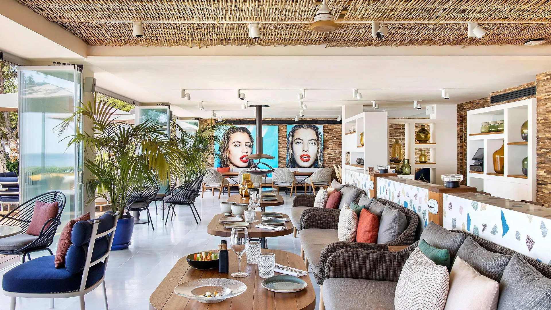 Me Ibiza - The Leading Hotels Of The World Santa Eulària des Riu 5*,  Spanyolország