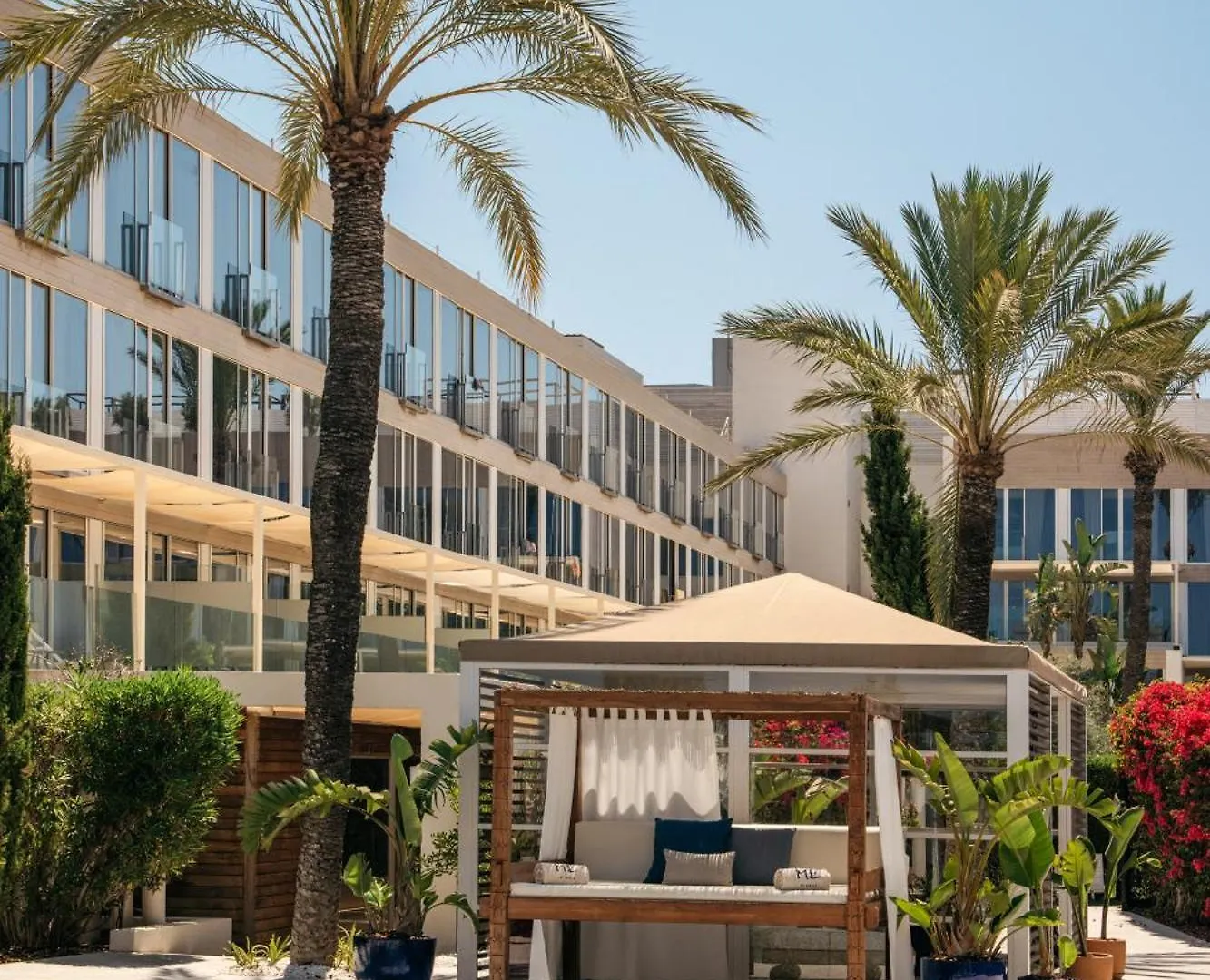Me Ibiza - The Leading Hotels Of The World Santa Eularia des Riu